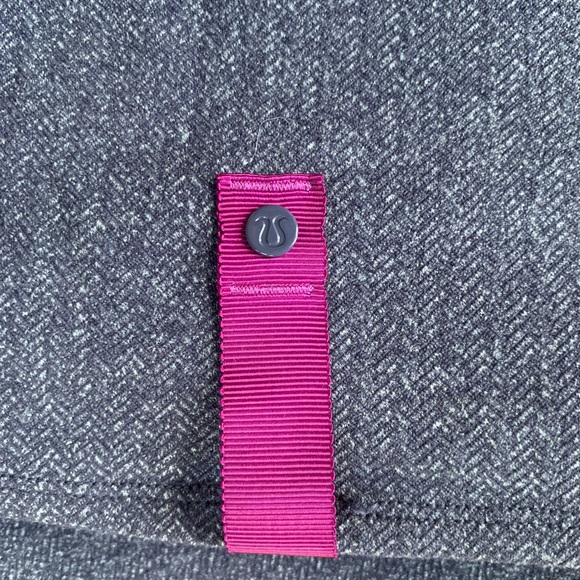 Lululemon Vinyasa Scarf/wrap - Picture 5 of 7